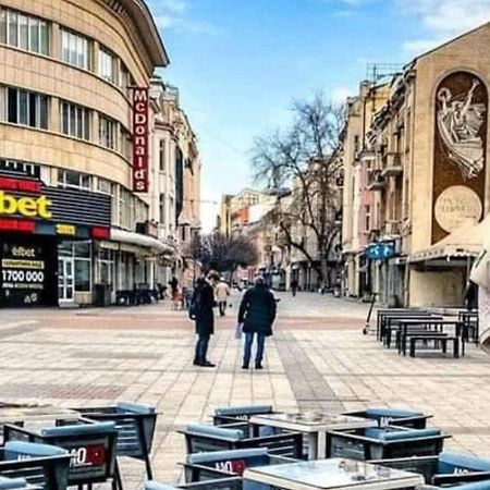 Guest Rooms Super Center Plovdiv Perfect Location Bagian luar foto